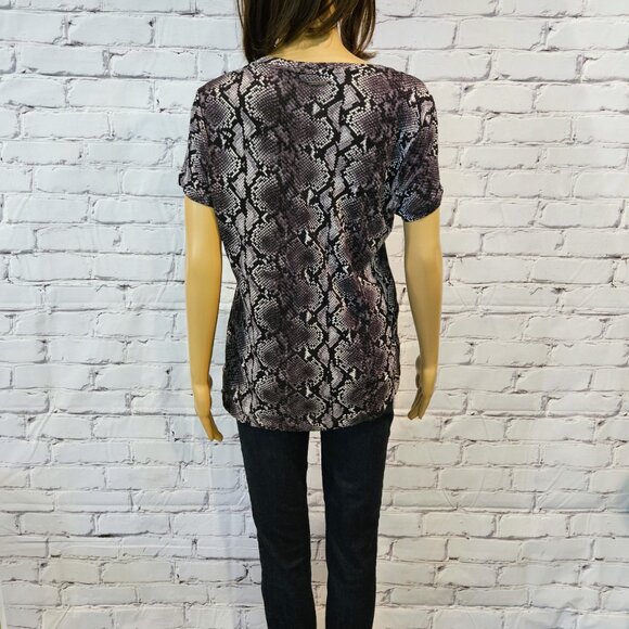 MICHAEL KORS short sleeve gray and black snake print t-shirt - Picture 9 of 12